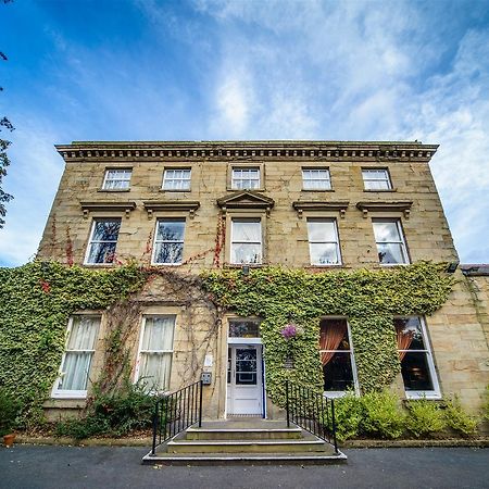 Healds Hall Hotel Cleckheaton Extérieur photo
