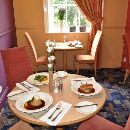 Healds Hall Hotel Cleckheaton Restaurant photo